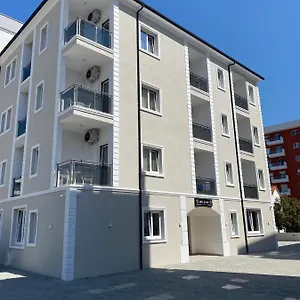 Hotel Helena Shëngjin